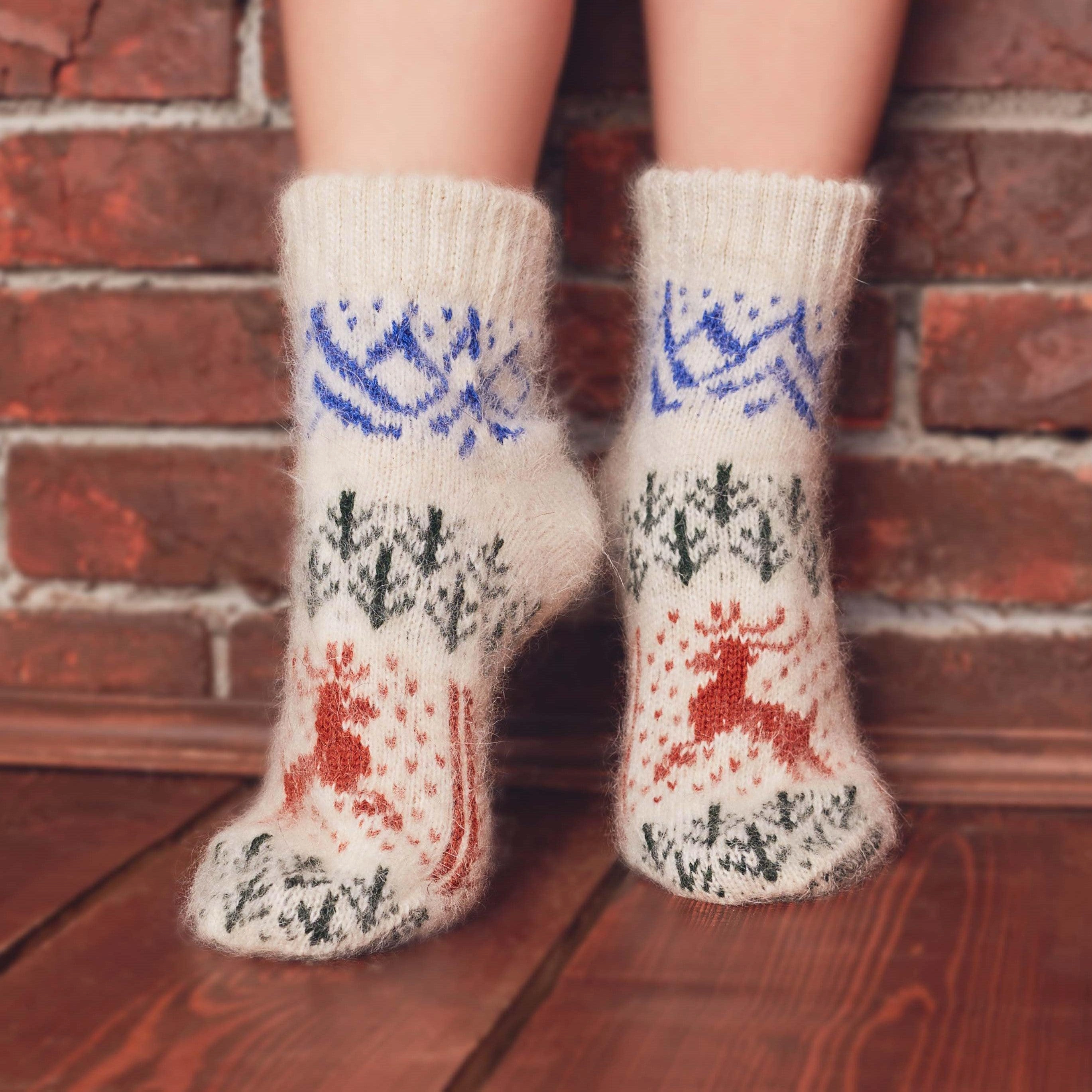 Cozy Alpine Goat Wool Socks - Unisex Comfort for Every Adventure.